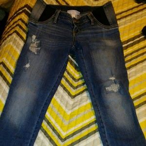 Size 2 ankle maternity jeans